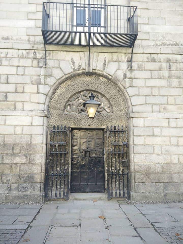 Front door of the Kilmainham Gaol where hangings used to take place