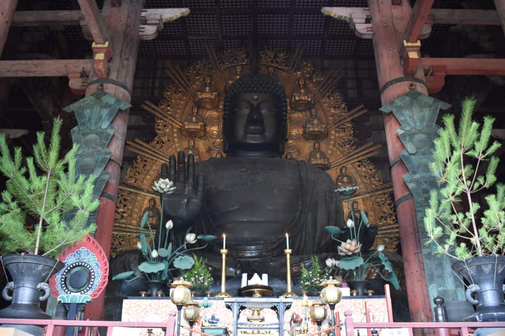 One of the biggest Buddha statues of Japan, in Todai-ji Temple (Nara)
